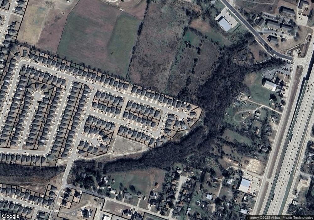 513 Oxford Ln, Troy, TX 76579 - photo 1