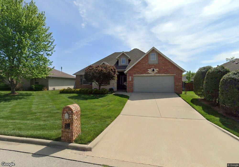 820 S Birchwood Ln, Nixa, MO 65714 - photo 1