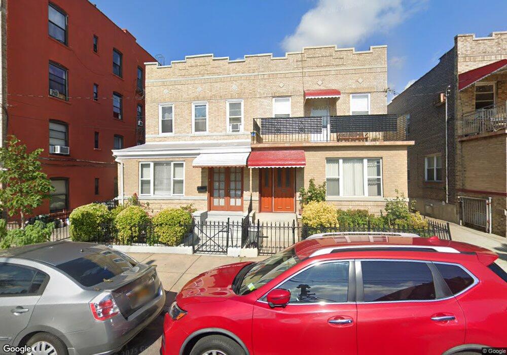 2588 42nd St, Astoria, NY 11103 - photo 1