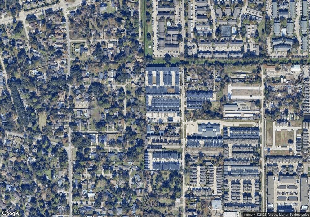 1917 Lonestar River Ln, Houston, TX 77080 - photo 1