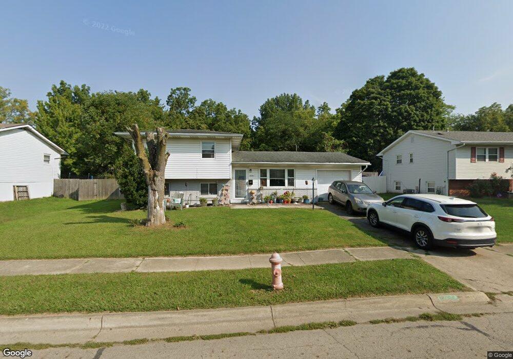 1576 Calgary Dr, Columbus, OH 43229 - photo 1