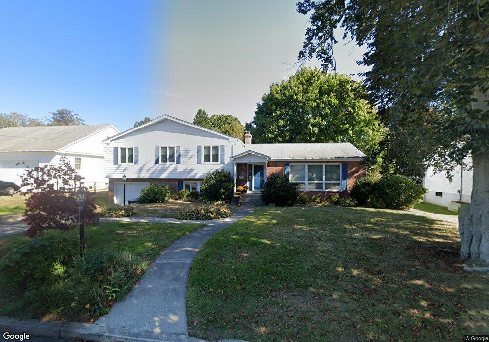 11 Harbor Ln, New London, CT 06320 - photo 1