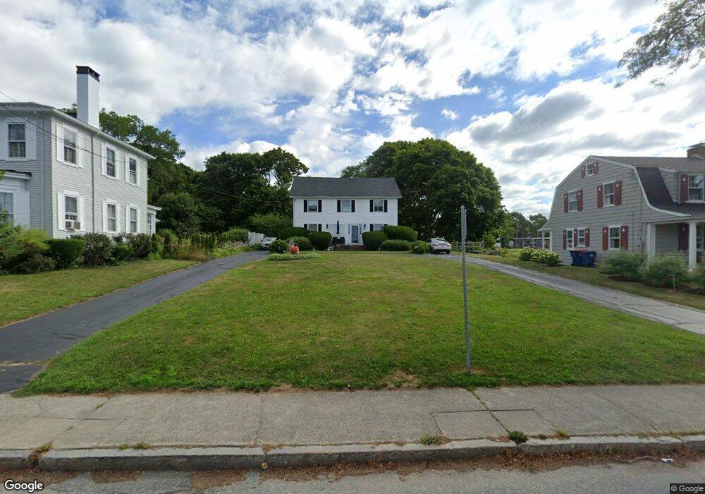 22 Main St, Mattapoisett, MA 02739 - photo 1