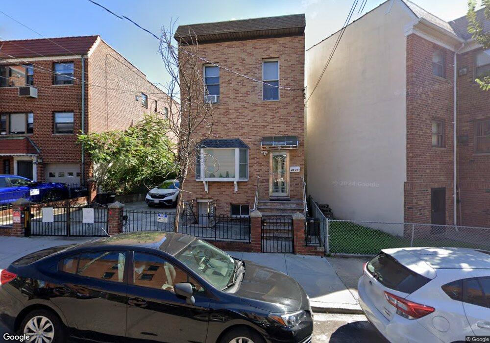 4617 Newtown Rd, Astoria, NY 11103 - photo 1
