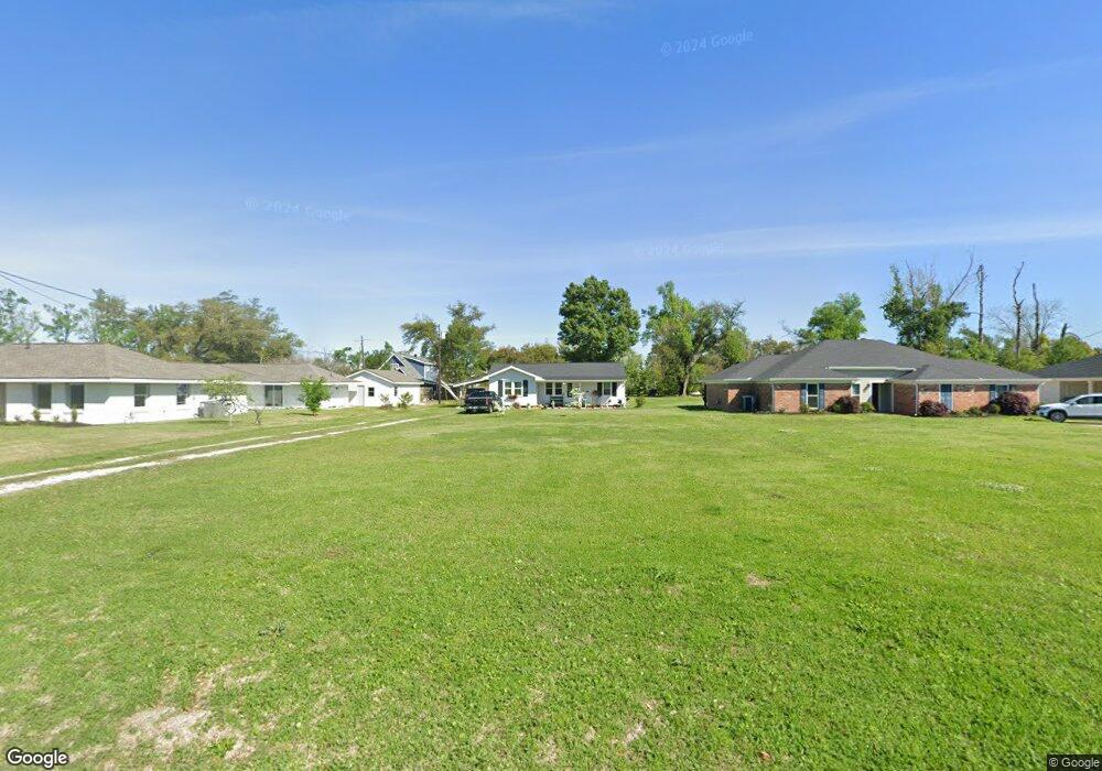 614 W Claude St, Lake Charles, LA 70605 - photo 1