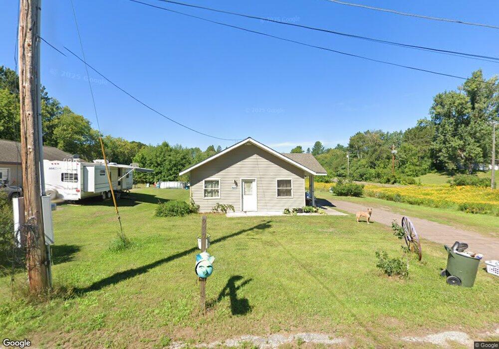 909 Spruce St, Cloquet, MN 55720 - photo 1