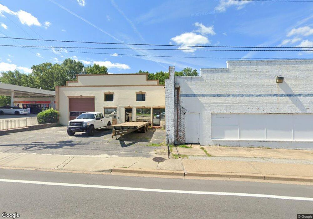 130 E Dekalb St, Camden, SC 29020 - photo 1