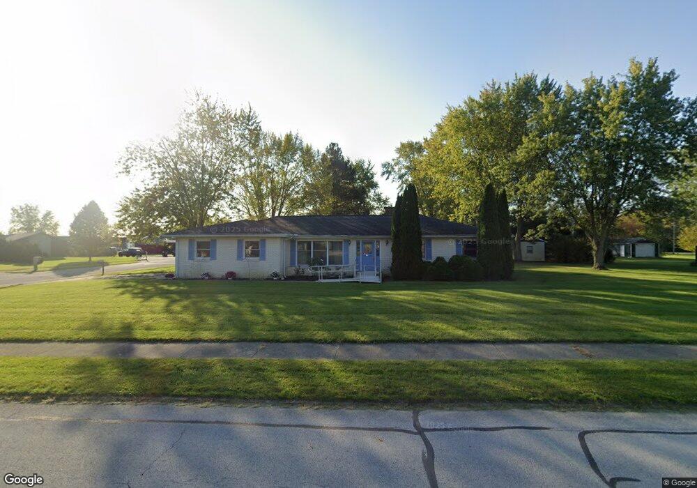 3955 Magnolia Ln, Lima, OH 45806 - photo 1