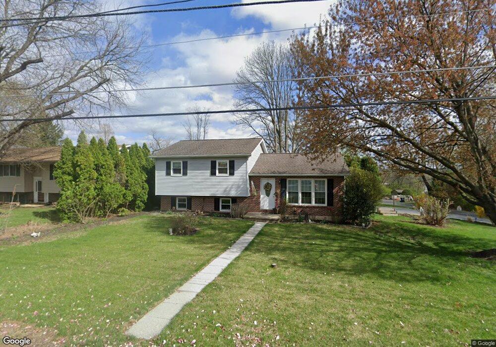 411 W 37th St, Reading, PA 19606 - photo 1