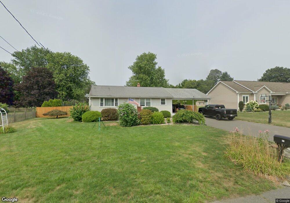 31 Clark St, Ludlow, MA 01056 - photo 1