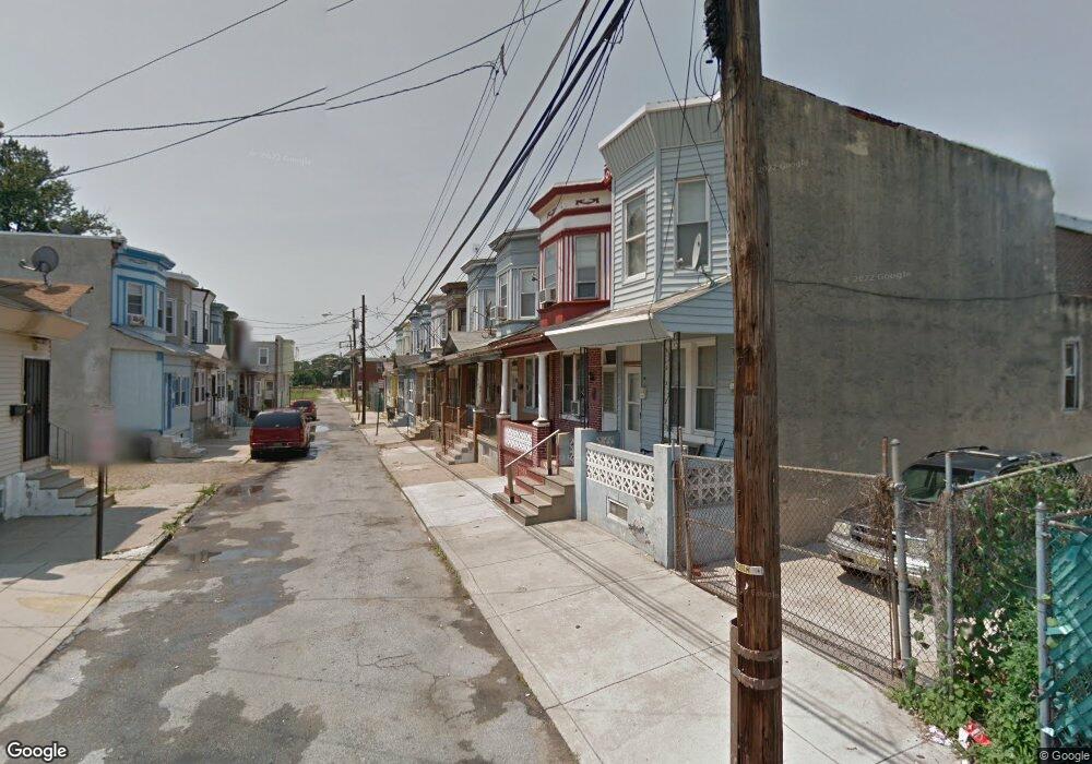 321 Bailey St, Camden, NJ 08102 - photo 1