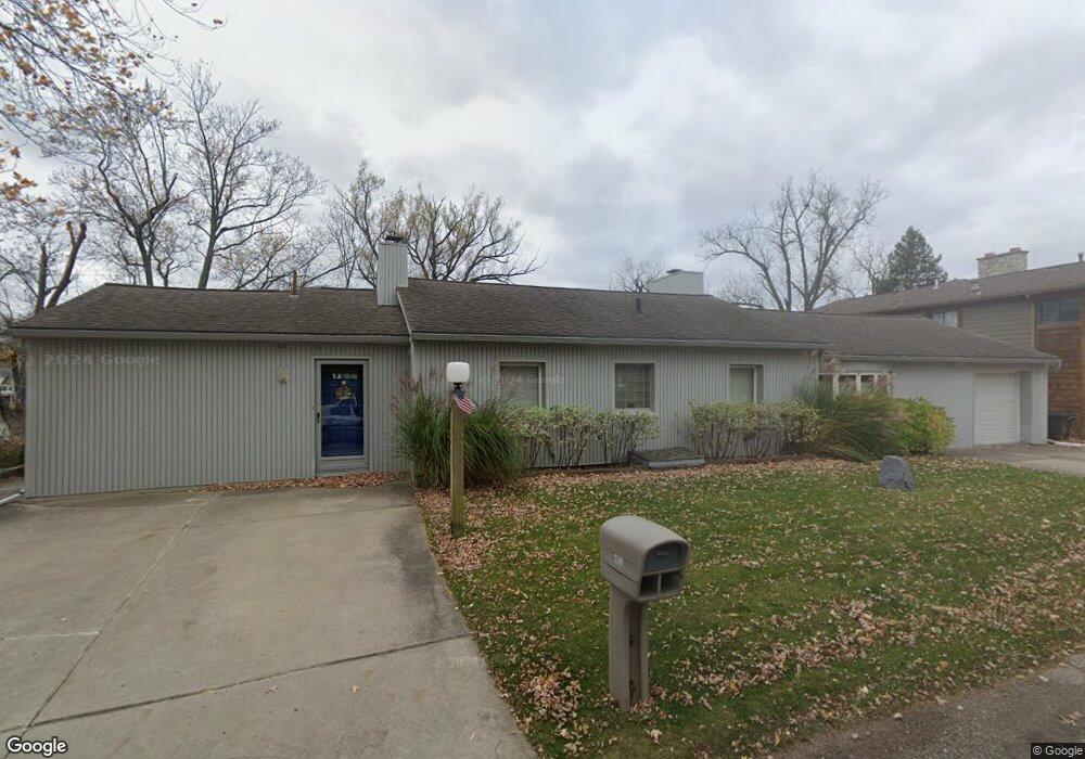 4026 Fieldview Ave, West Bloomfield, MI 48324 - photo 1