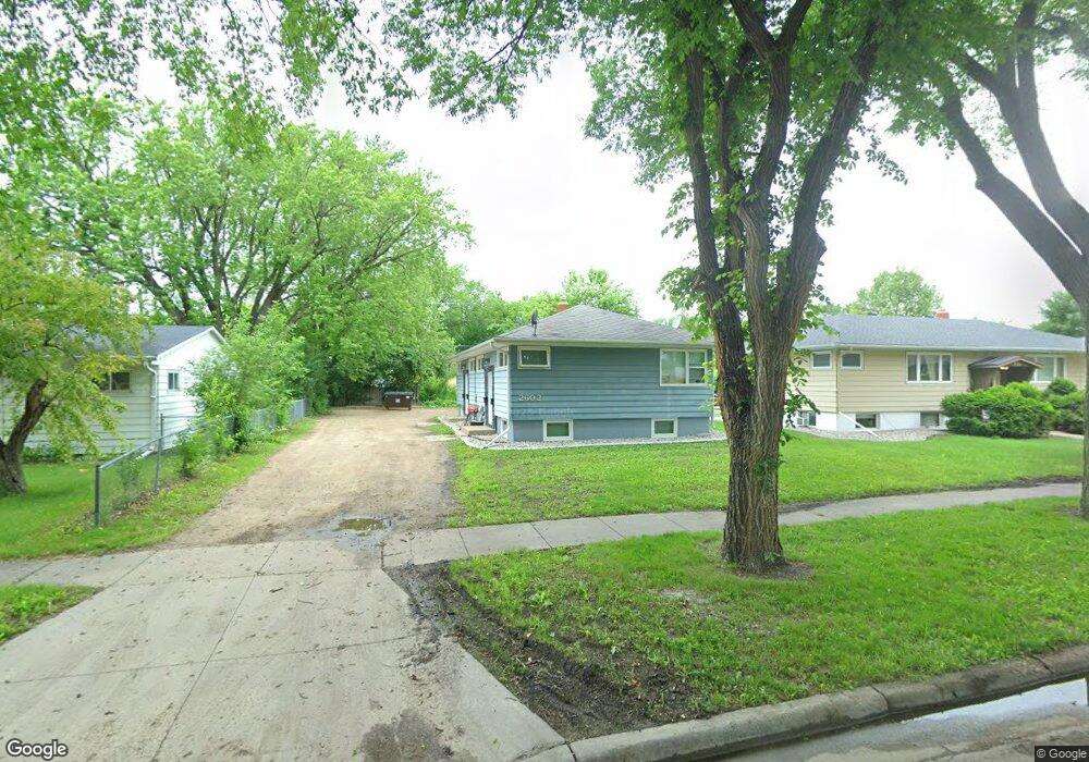 2602 9th St N, Fargo, ND 58102 - photo 1