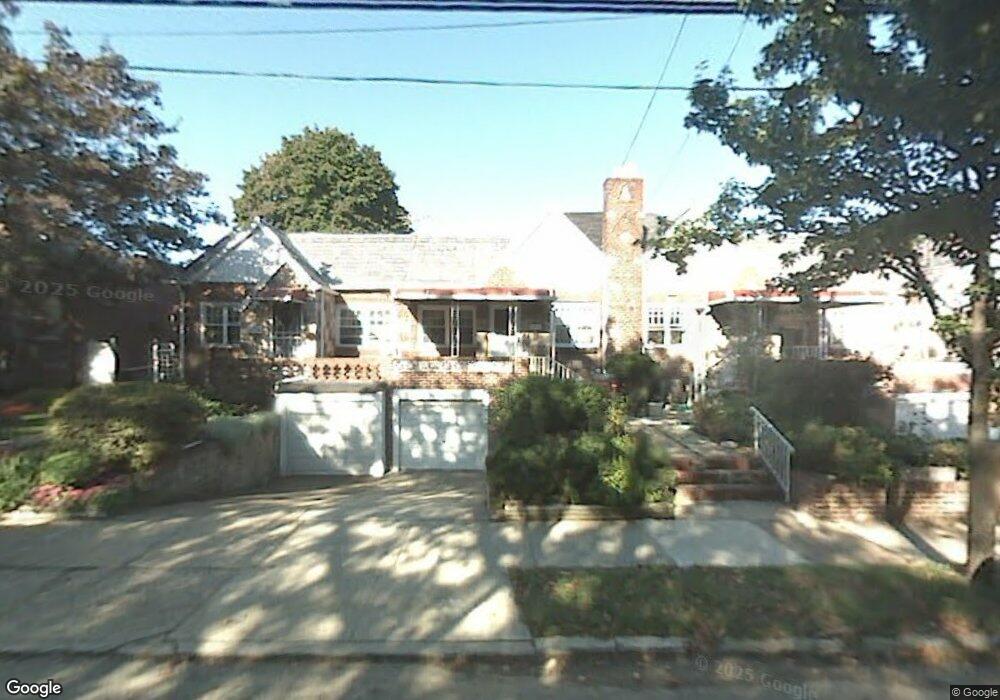 2534 150th St, Flushing, NY 11354 - photo 1