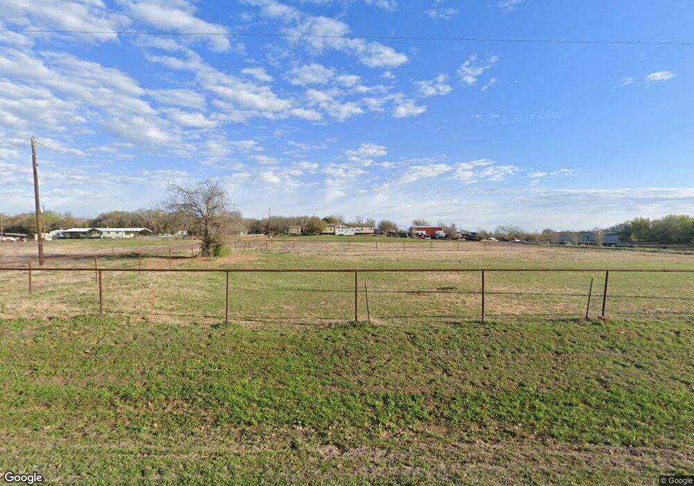 828 Meadow Ln, Weatherford, TX 76087 - photo 1