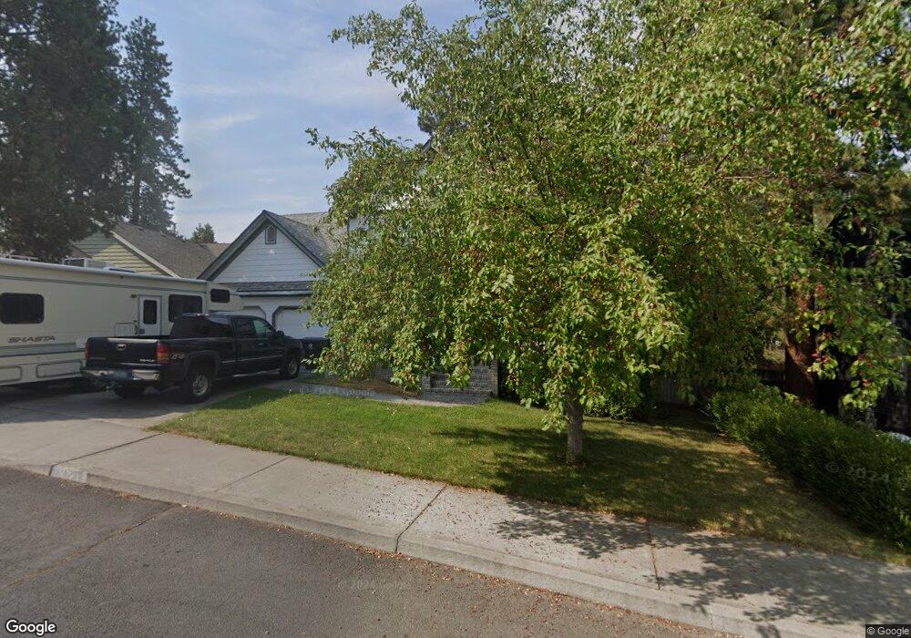 1736 SE Ironwood Ct, Bend, OR 97702 - photo 1