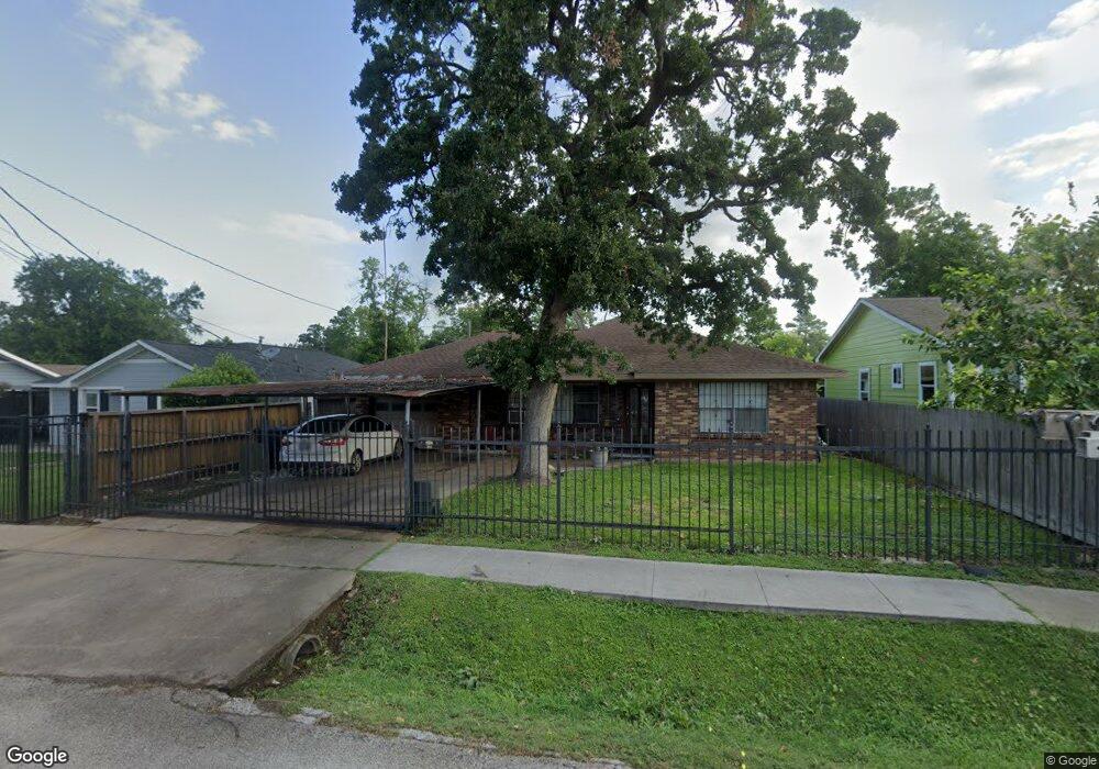 315 King St, Houston, TX 77022 - photo 1