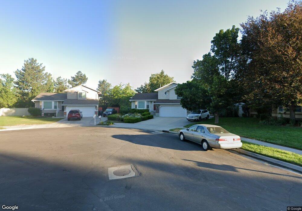 1059 Broken Ridge Dr, Sandy, UT 84094 - photo 1