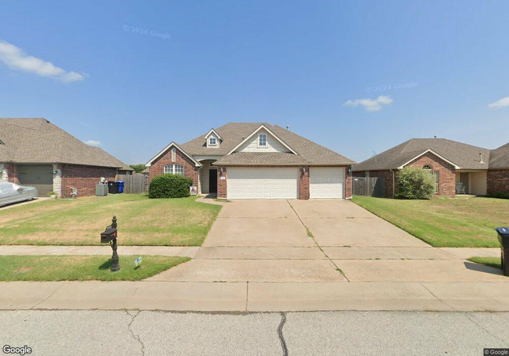 8505 S Fir Ave, Broken Arrow, OK 74011 - photo 1