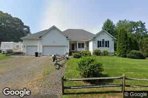 78 6th St, Jamesport, NY 11947