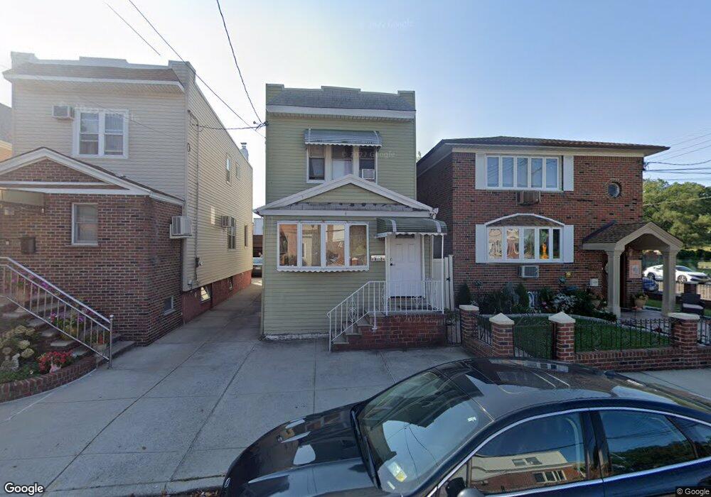 68-06 59th Rd, Maspeth, NY 11378 - photo 1