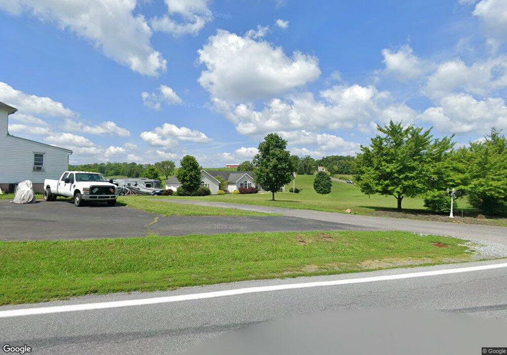 1416 Fairfax St, Berkeley Springs, WV 25411 - photo 1