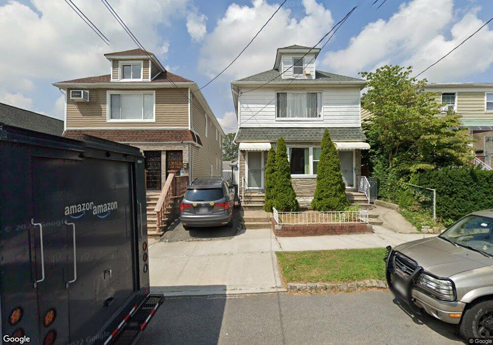 45-32 160th St, Flushing, NY 11358 - photo 1