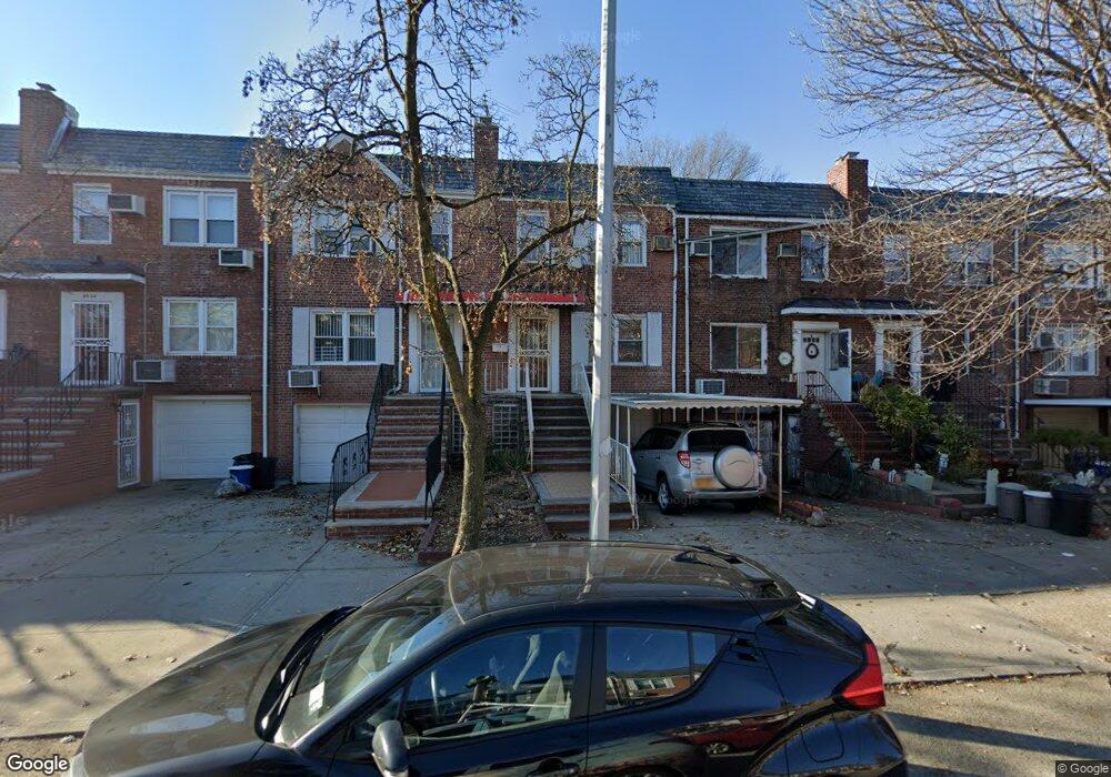 6918 175th St, Fresh Meadows, NY 11365 - photo 1