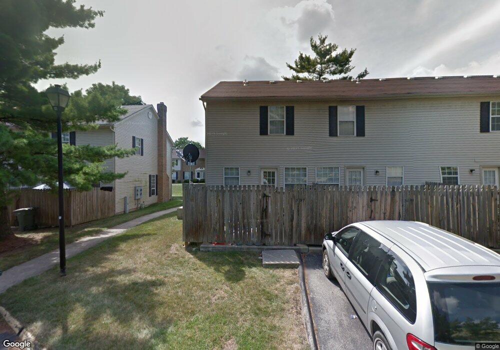 5197 Devontry Ln, Columbus, OH 43220 - photo 1