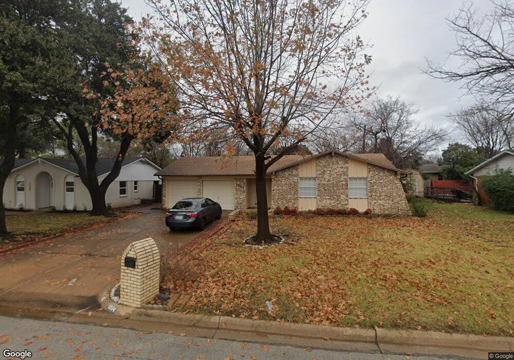 1004 Calcutta St, Hurst, TX 76053 - photo 1