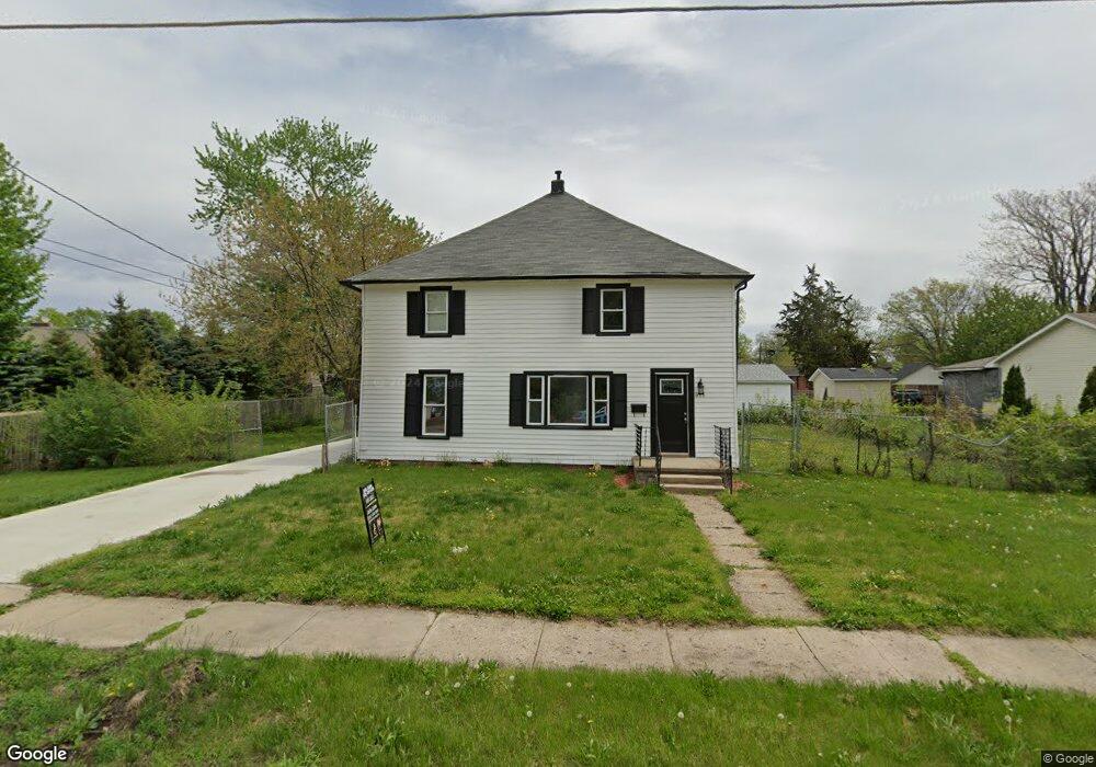 911 E 23rd Ct, Des Moines, IA 50317 - photo 1