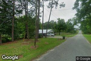 321 S Mills St, Doerun, GA 31744