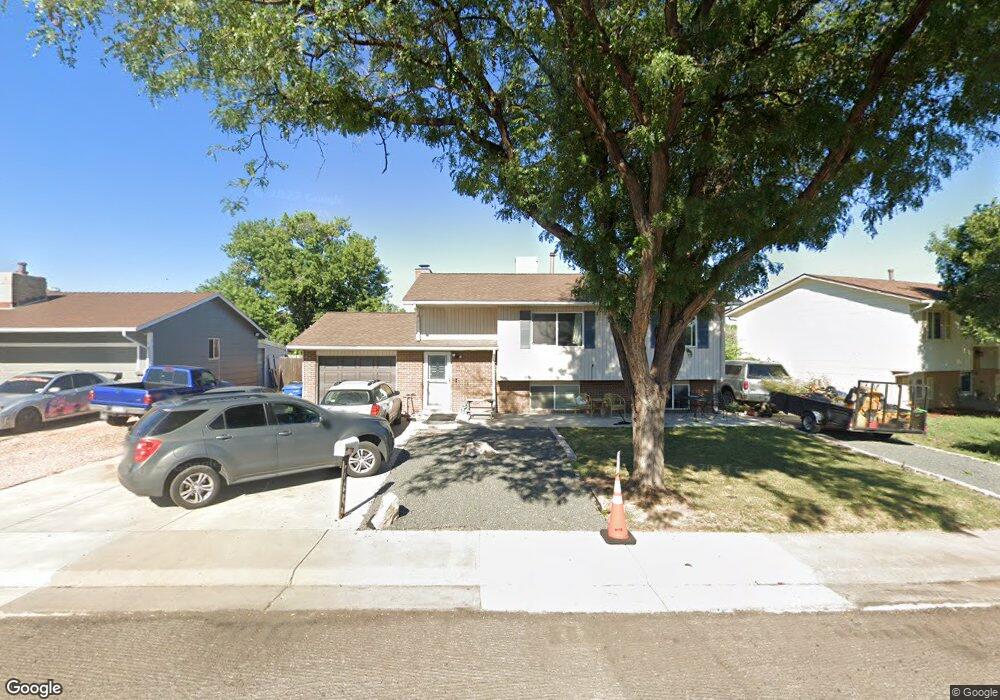 615 Norfolk Way, Aurora, CO 80011 - photo 1