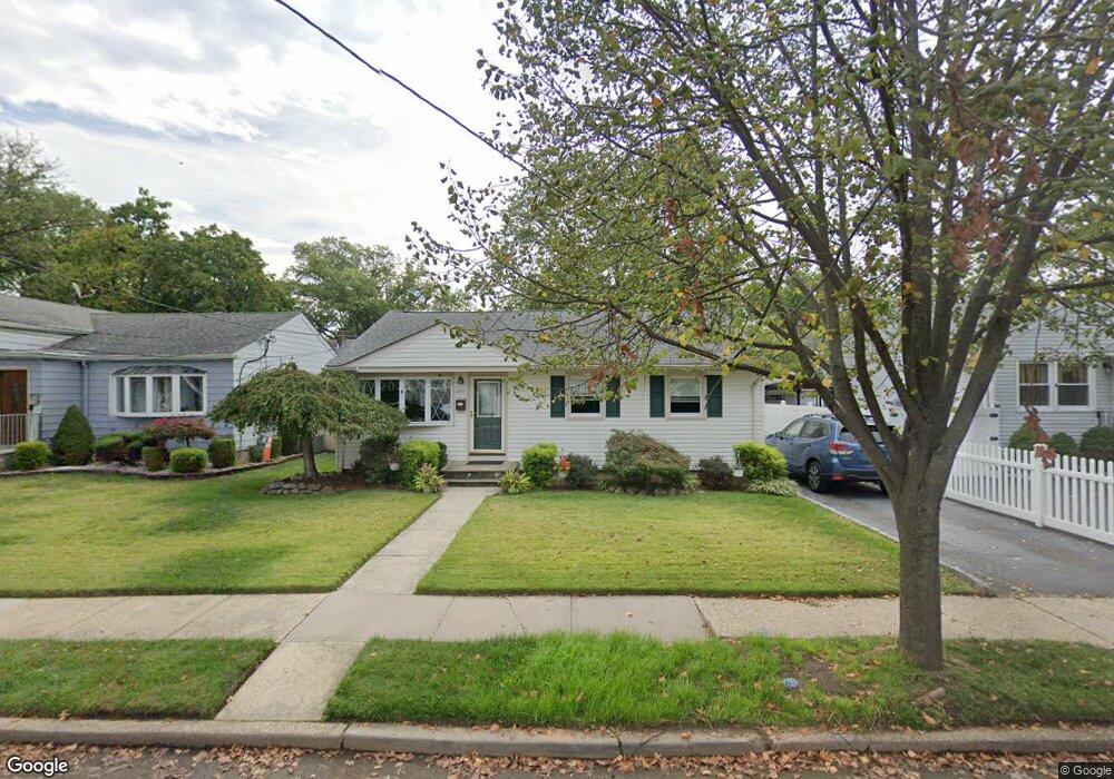 2367 Canterbury Ln, Rahway, NJ 07065 - photo 1