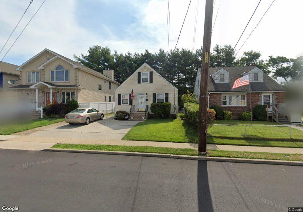 84 Barrymore Blvd, Franklin Square, NY 11010 - photo 1