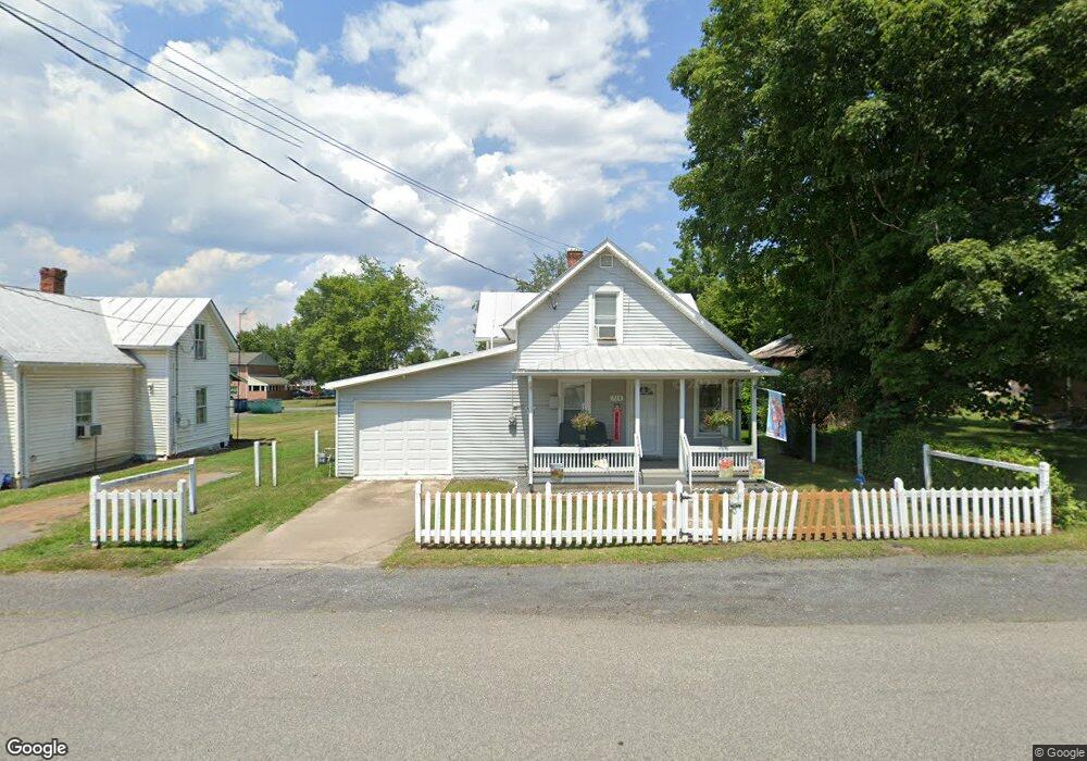 510 Spring Ave, Moorefield, WV 26836 - photo 1