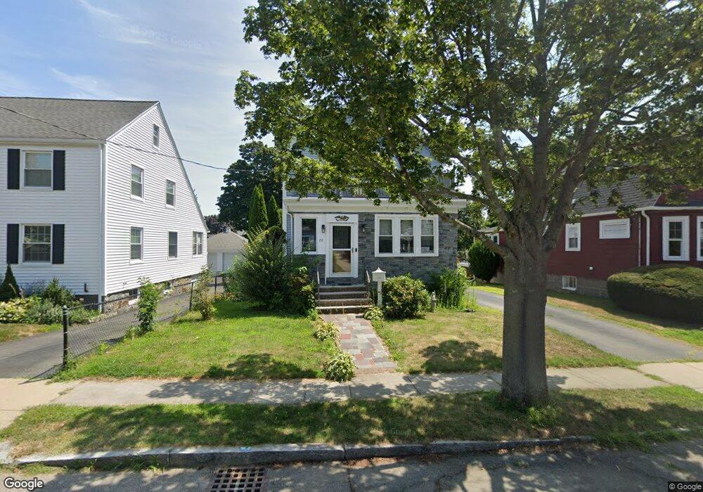 20 Wampatuck Rd, Quincy, MA 02169 - photo 1