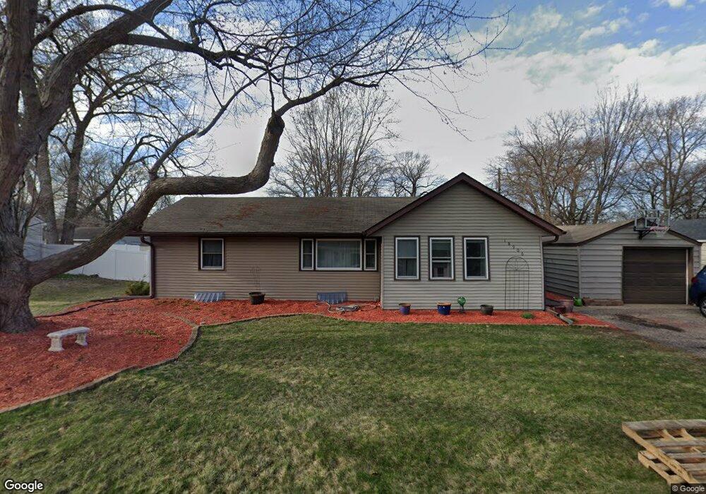 18906 South Ln, Minnetonka, MN 55345 - photo 1