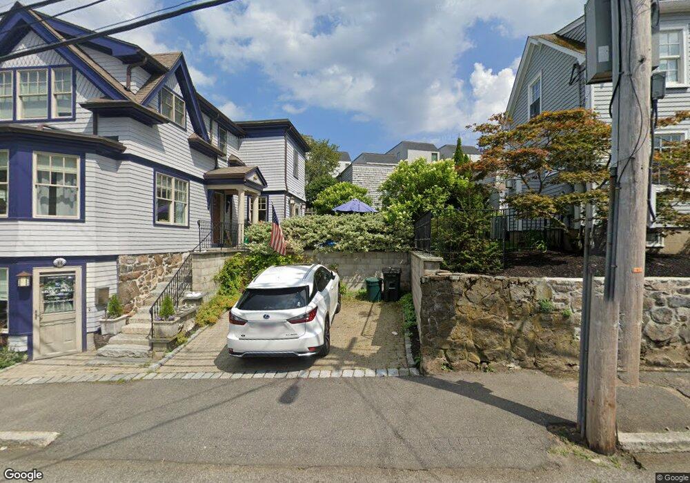 53 Brackett Place unit D, Marblehead, MA 01945 - photo 1