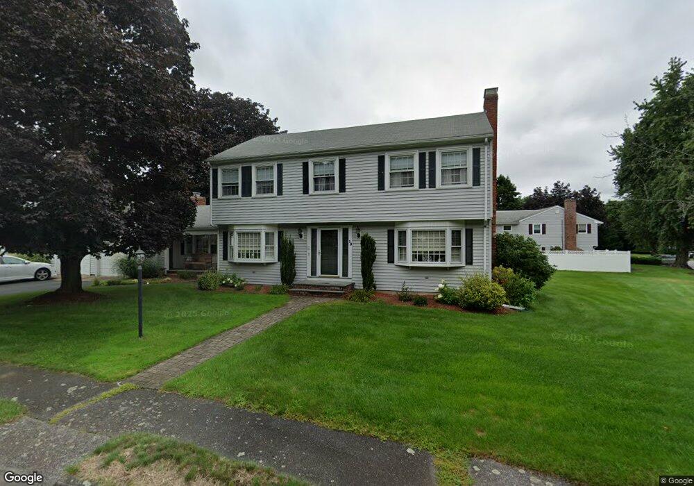 16 Canterbury Rd, Woburn, MA 01801 - photo 1