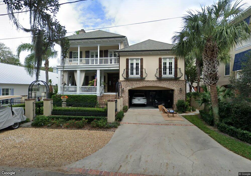 331 Butler Ave, Saint Simons Island, GA 31522 - photo 1