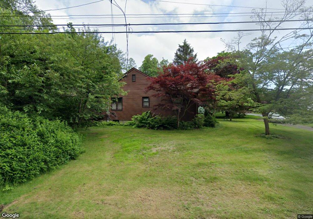 843 College Rd, Orange, CT 06477 - photo 1