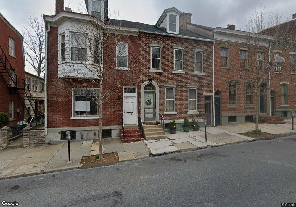 227 N 9th St, Allentown, PA 18102 - photo 1