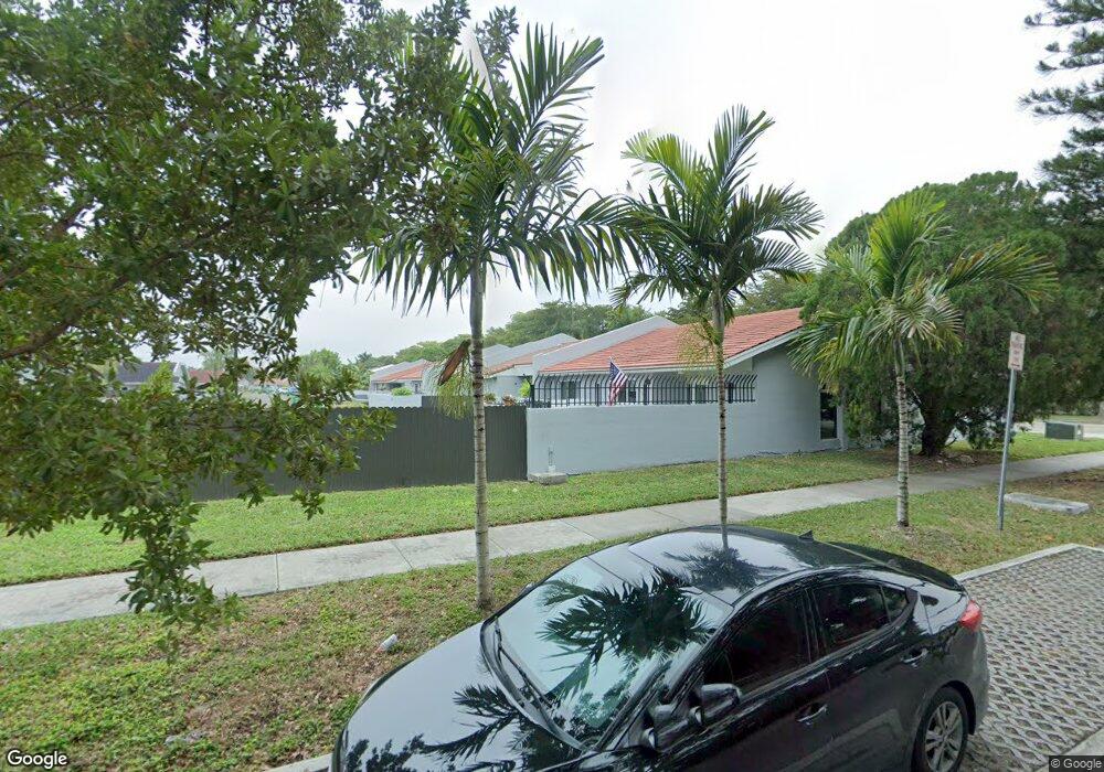 8008 SW 153rd Place, Miami, FL 33193 - photo 1