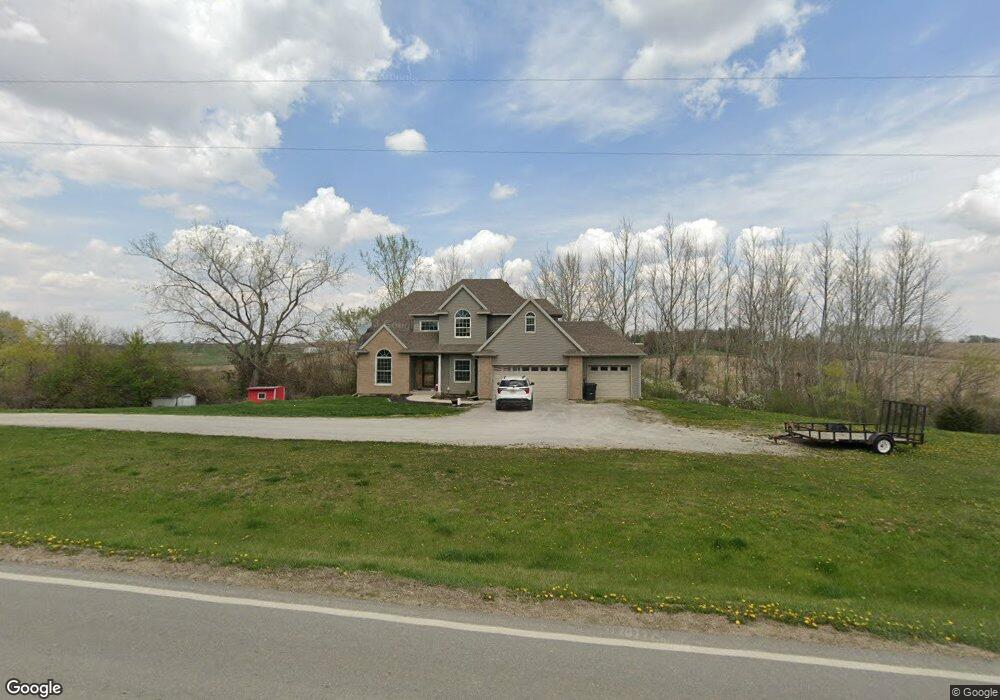 460 S 44th Ave W, Newton, IA 50208 - photo 1