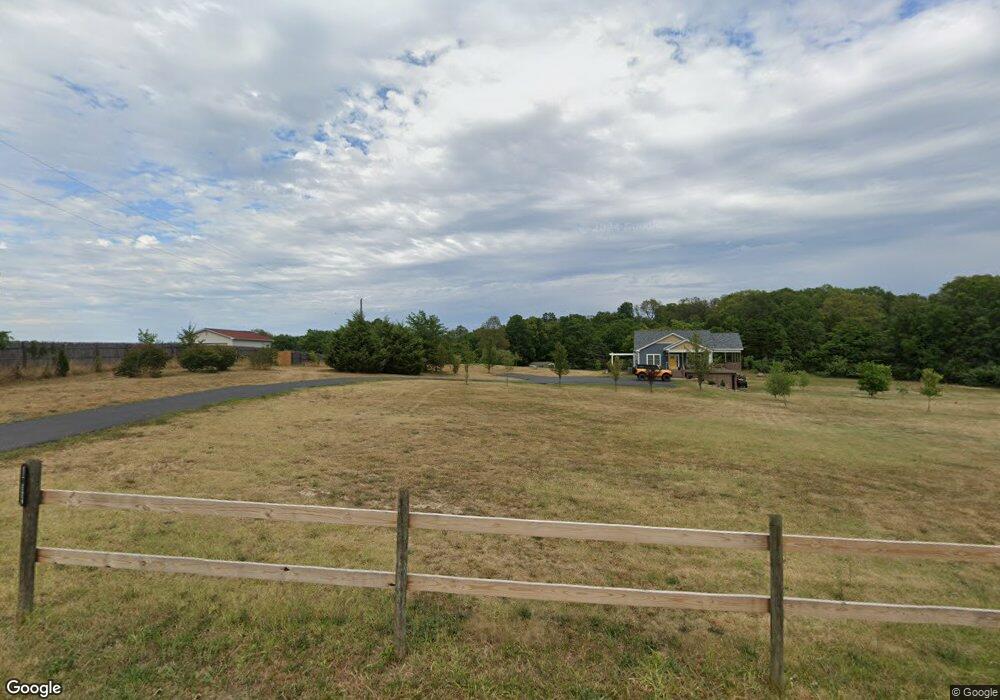 936 Green Acre Dr, Strasburg, VA 22657 - photo 1