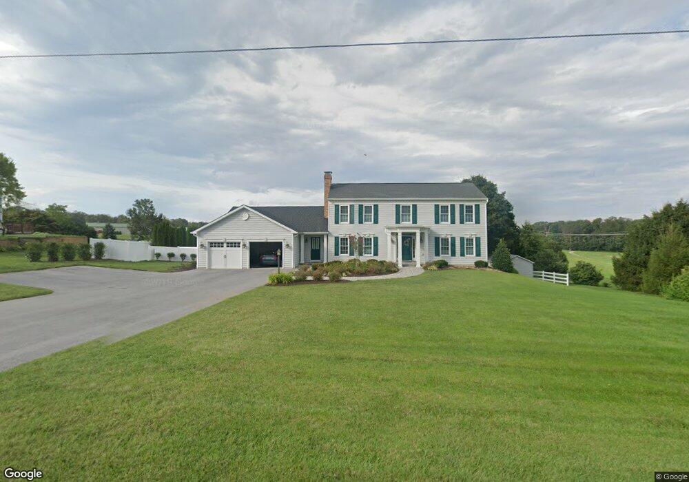 802 Streaker Rd, Sykesville, MD 21784 - photo 1