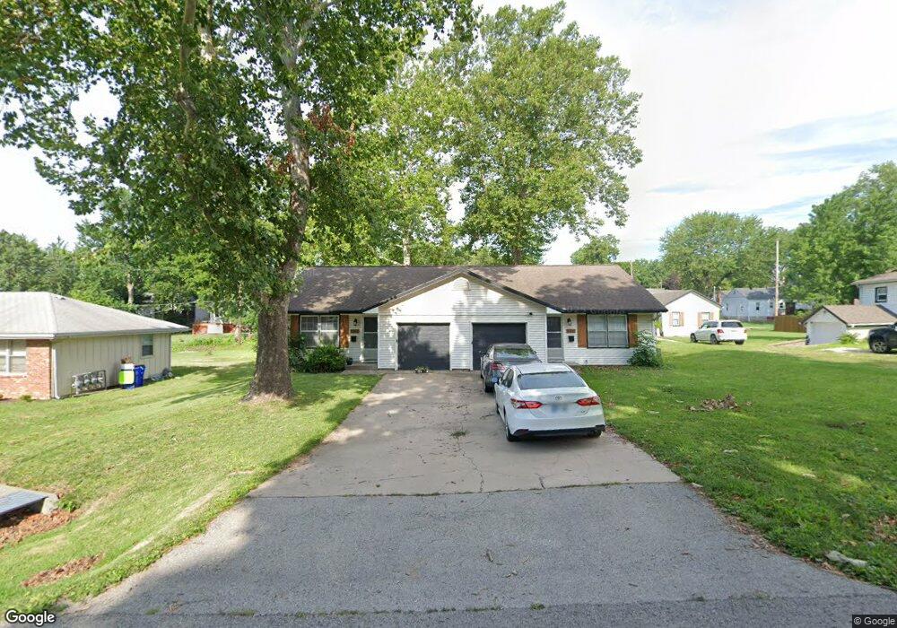 5812 Halsey St, Shawnee, KS 66216 - photo 1