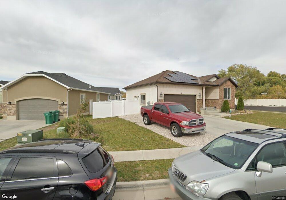 237 W 125 N unit 114, Clearfield, UT 84015 - photo 1