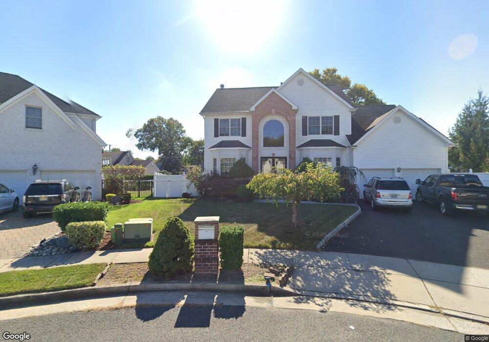 5 Lindsey Ct, South Plainfield, NJ 07080 - photo 1